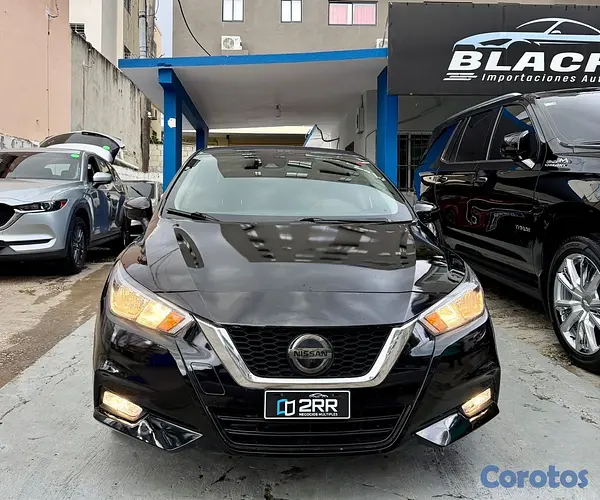 carros - Nissan Versa SV 2020 6