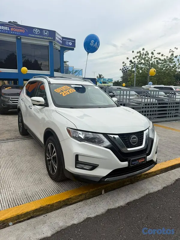 jeepetas y camionetas - Nissan Rogue SV AWD Panorámica  2020 20