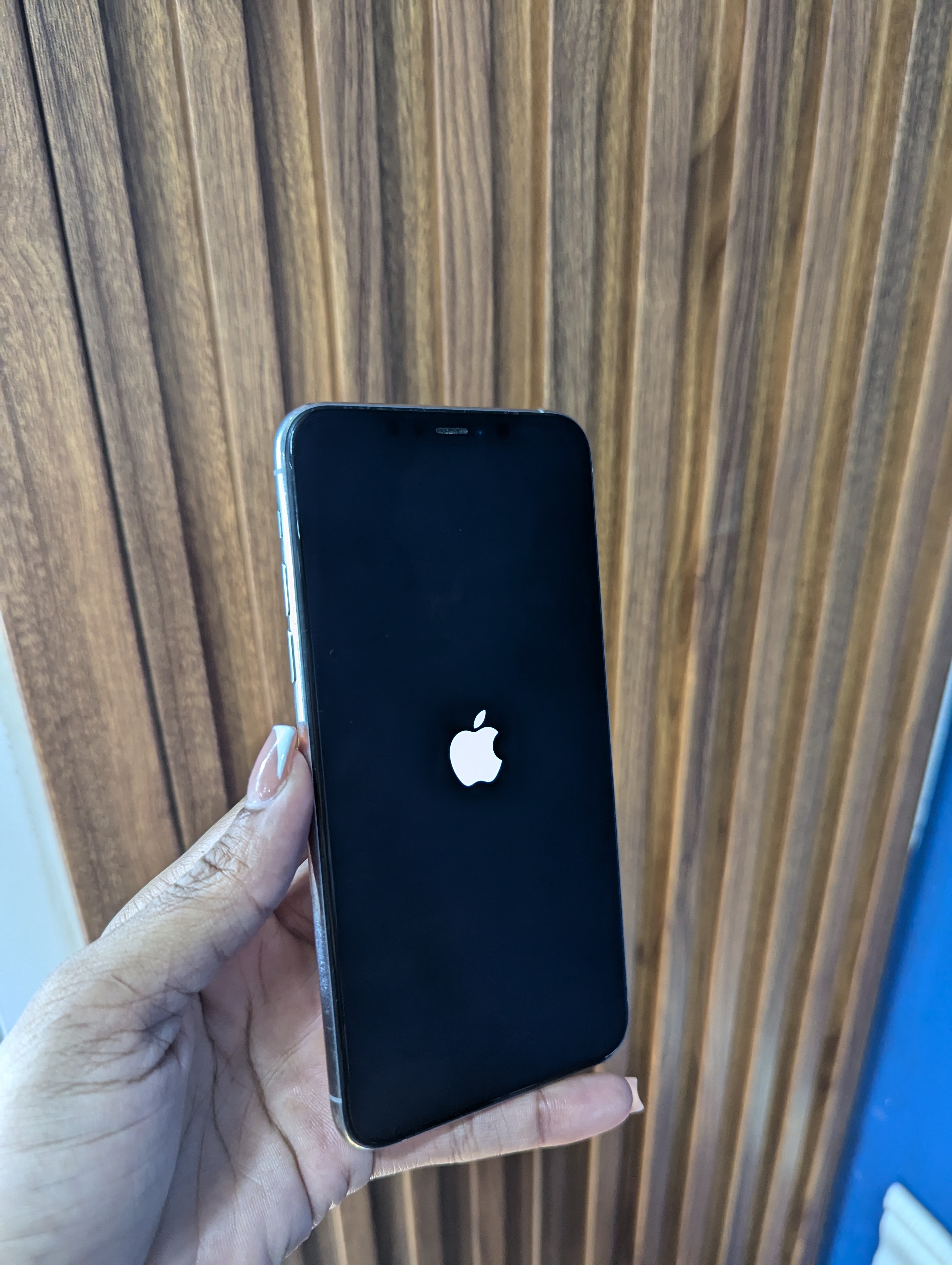 celulares y tabletas - iPhone 11 pro max factory 64gb  1