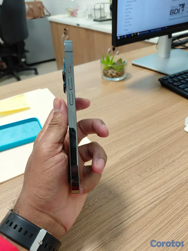 celulares y tabletas - Iphone 13 Pro  2