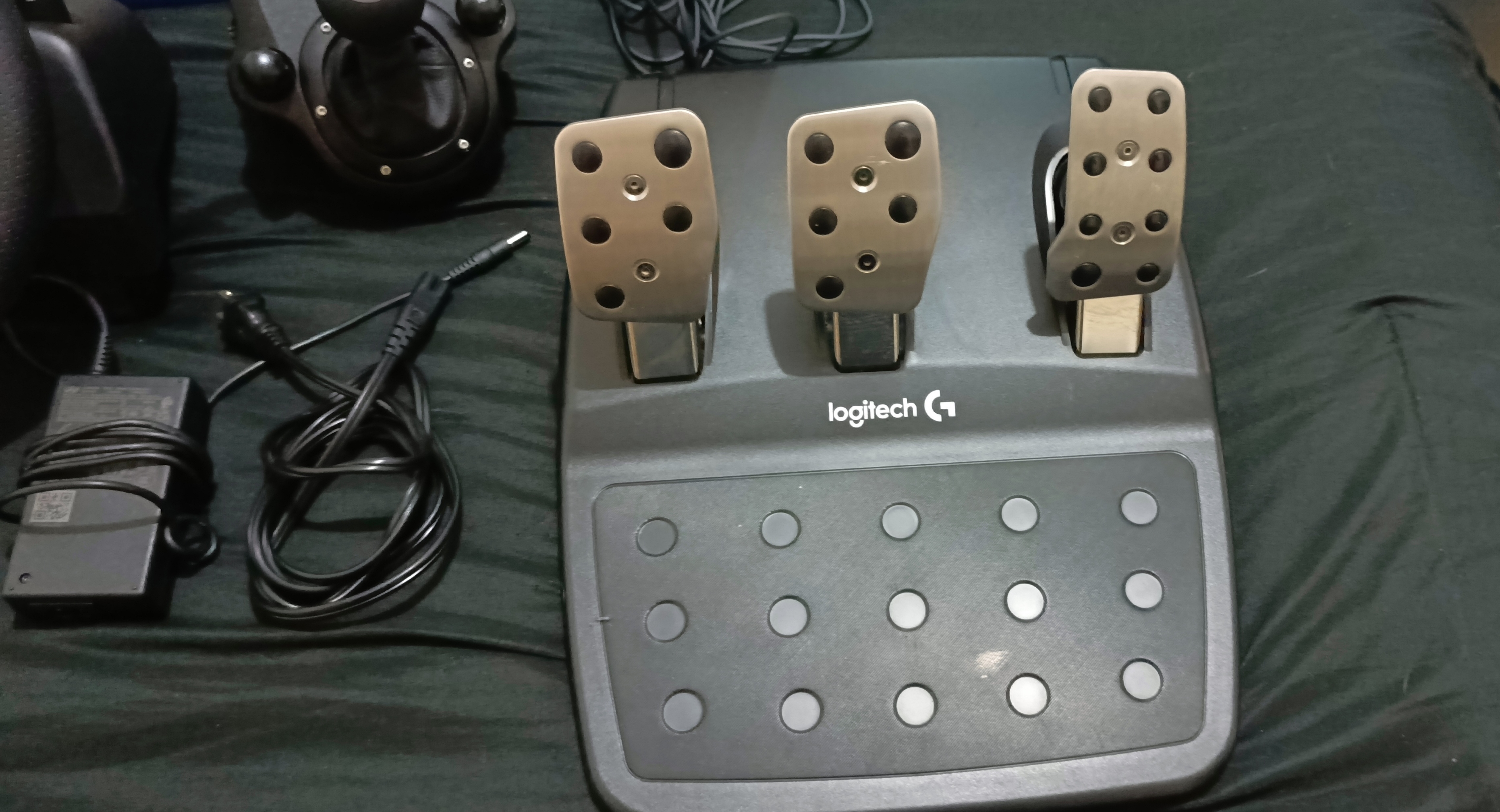 consolas y videojuegos - Logitech G29, en buenas condiciones  0
