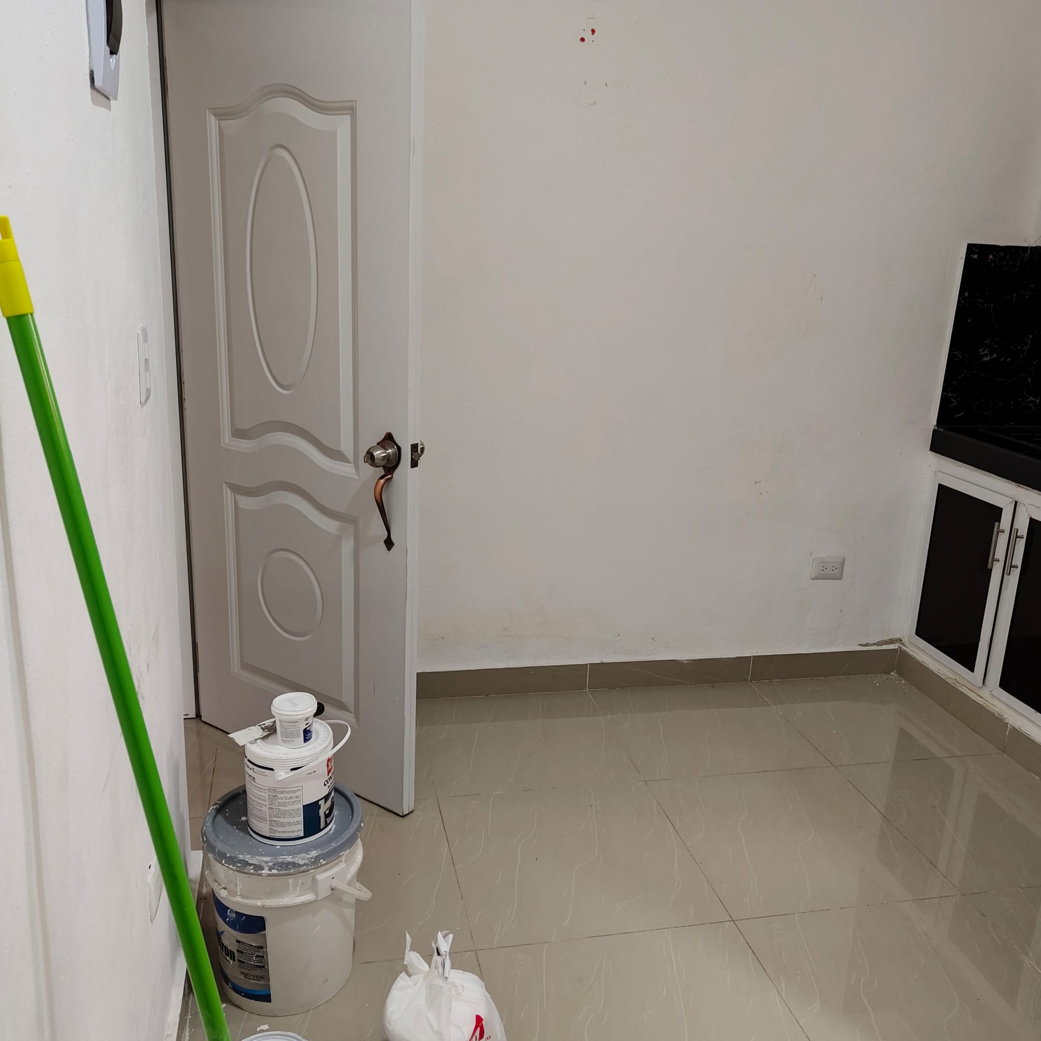 apartamentos - Mini estudio detras de la Unphu, 8,000 2