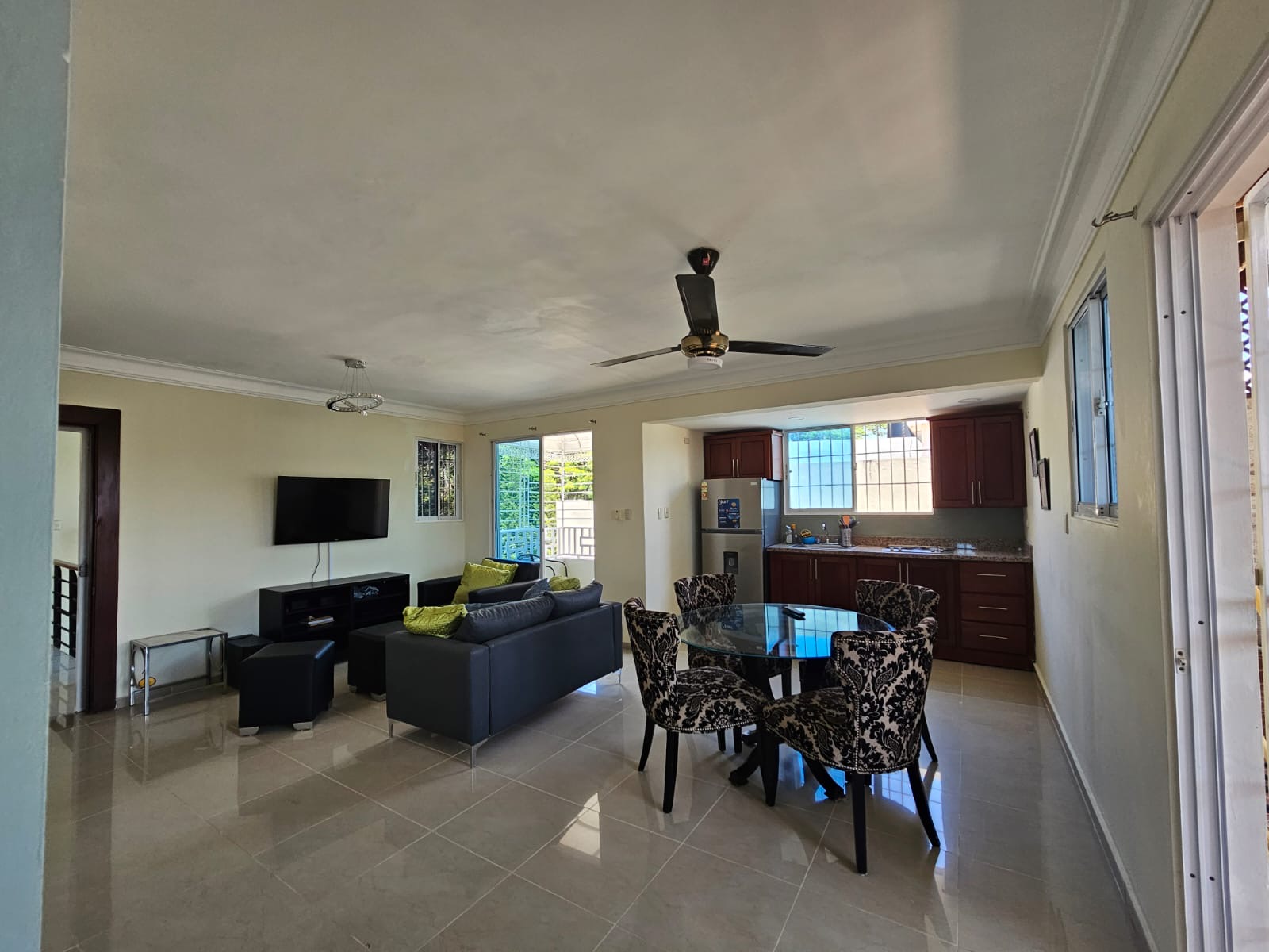 apartamentos - Se Vende Apartamento de 2 niveles separados en San Francisco de Macorís Macoris 2