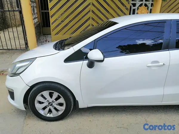 servicios profesionales - Alquiler carro para Uber  3