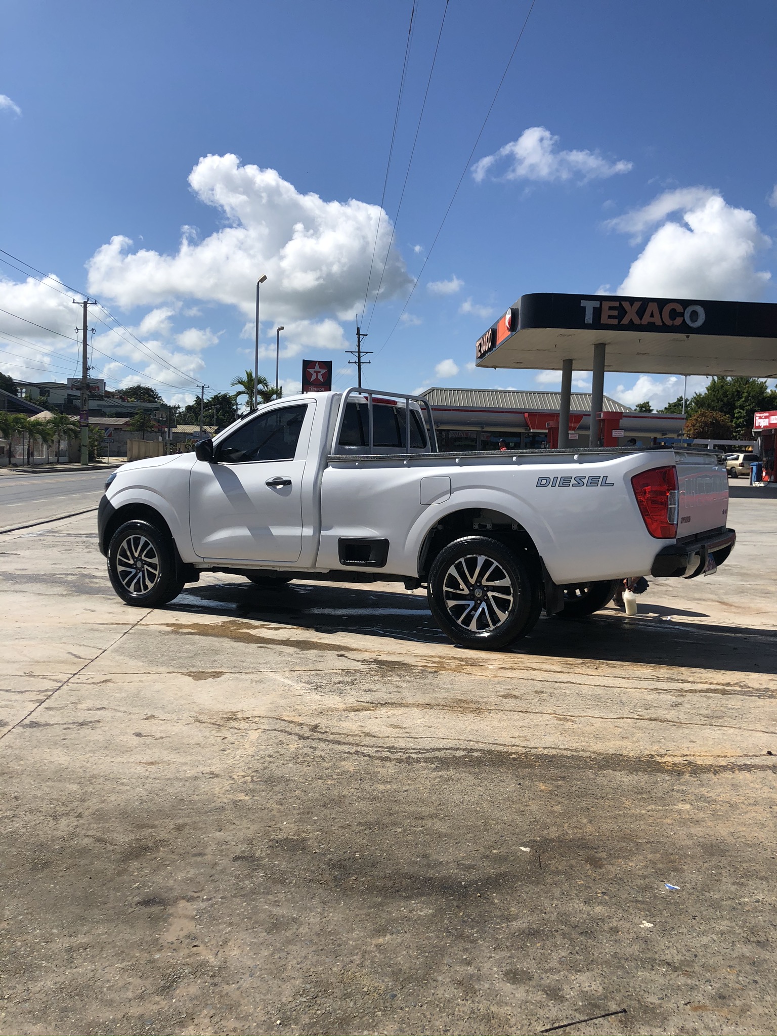 jeepetas y camionetas - 2018 Nissan Frontier NP300