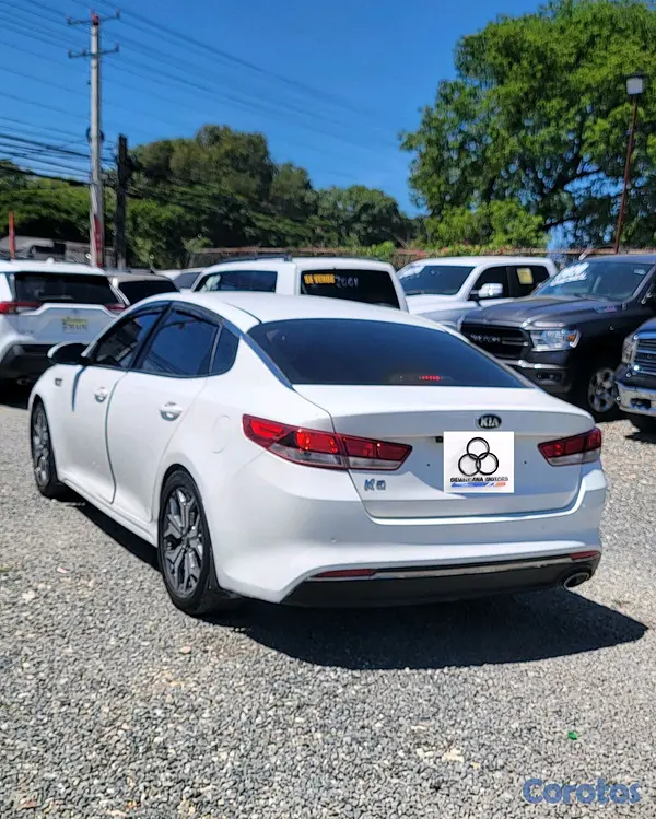carros - KIA K5 2017 4