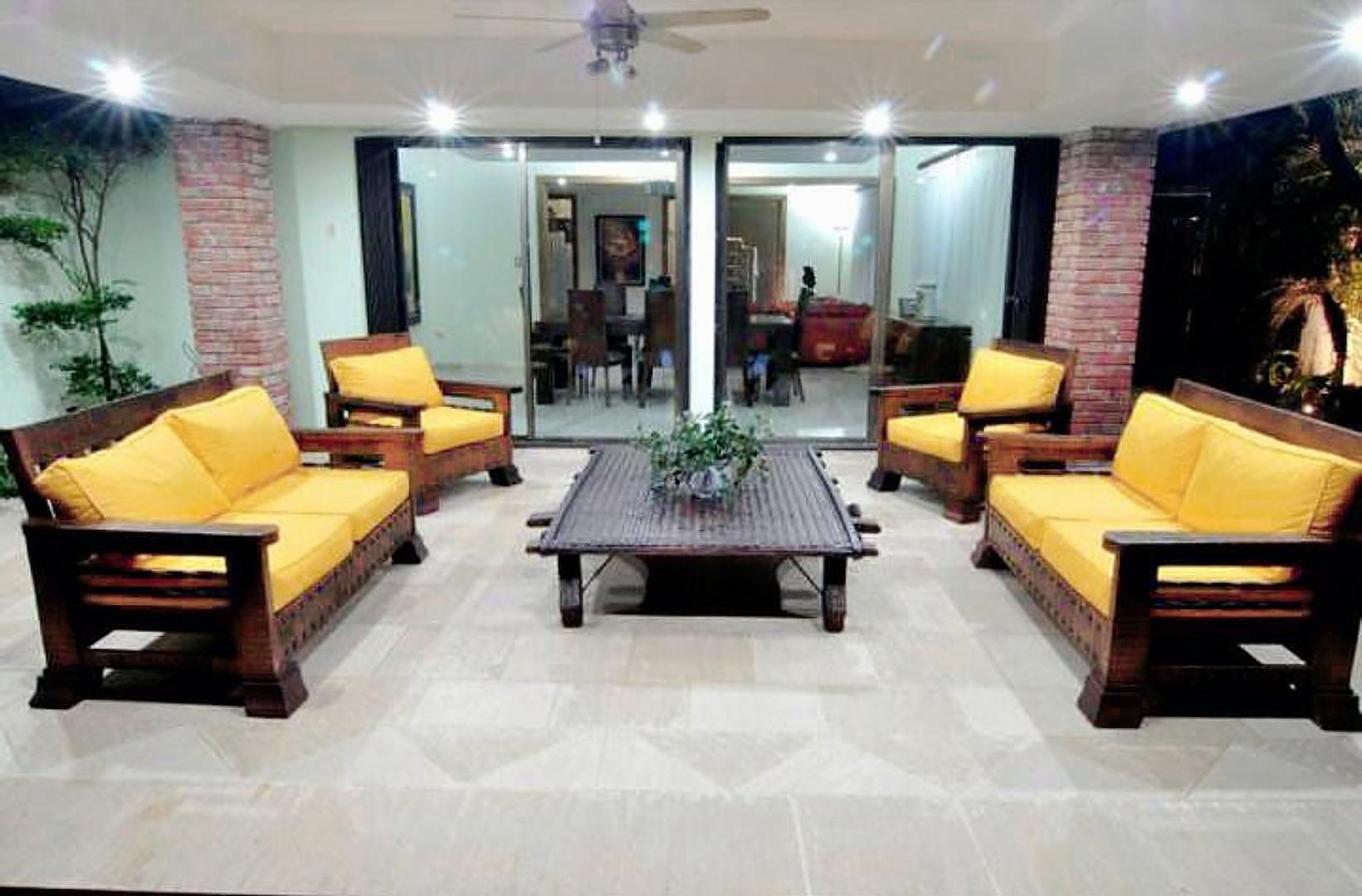casas - Majestuosa casa con piscina de oportunidad en Colinas de Los Rios