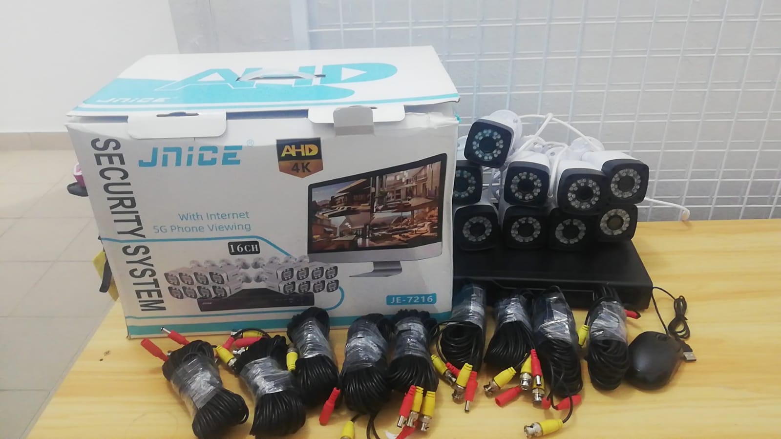 camaras y audio - Kit de 16 Cámaras ColorVu – Vigilancia 24/7 en Col 4