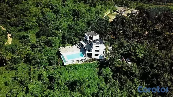 casas vacacionales y villas - Las Terrenas - Samaná, Villa con cine y vistas panorámicas 2