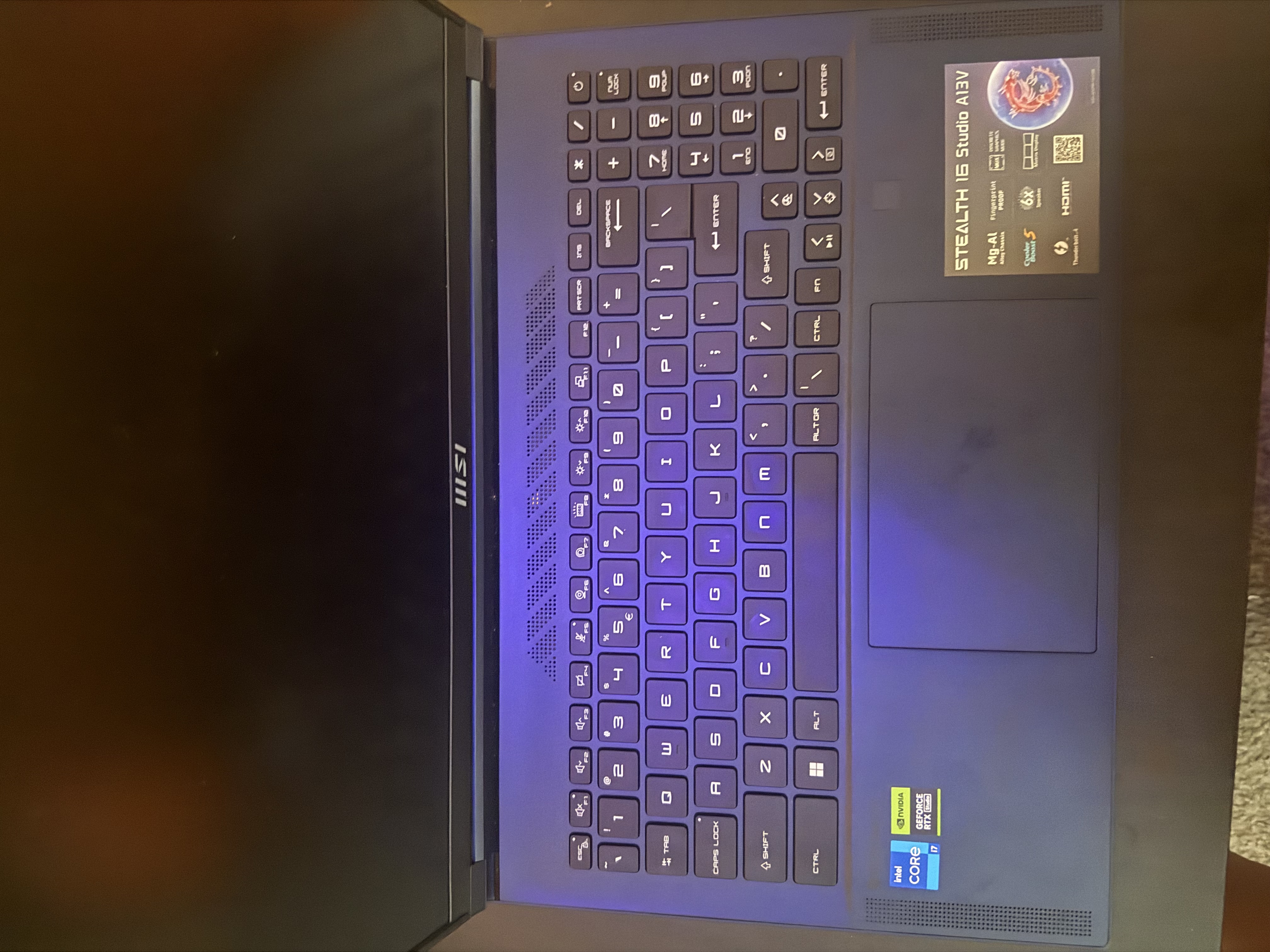 computadoras y laptops - Stealth 16 studio A13V 2