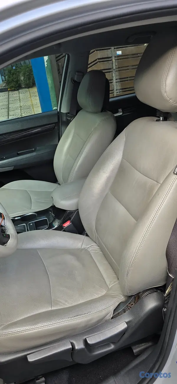 jeepetas y camionetas - KIA SORENTO 2014  4