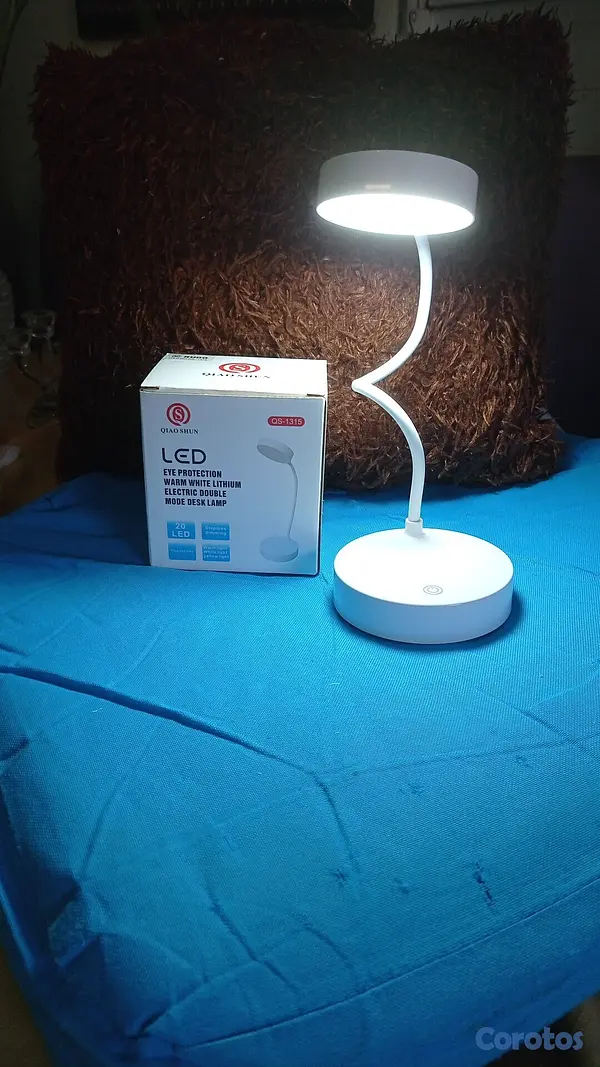 electrodomesticos - Lamparita LED 3 tonos luz blanca y amarilla. 1