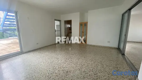 oficinas y locales comerciales - Local comercial de 500mt2 en alquiler en Julieta M 12