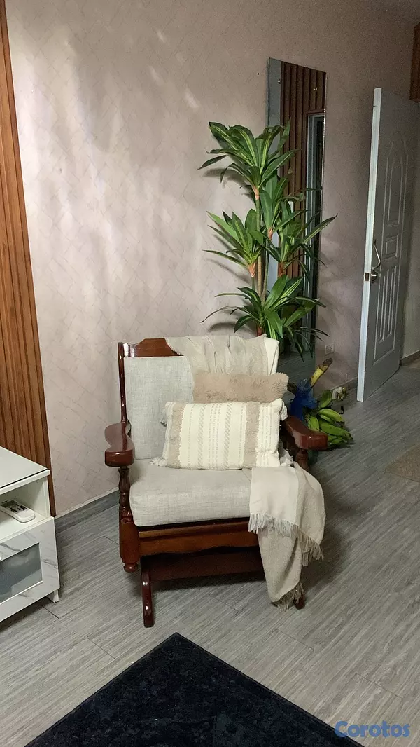 muebles y colchones - juego dé muebles én caoba mueble dé 3 dé 1 y una mecedora  4