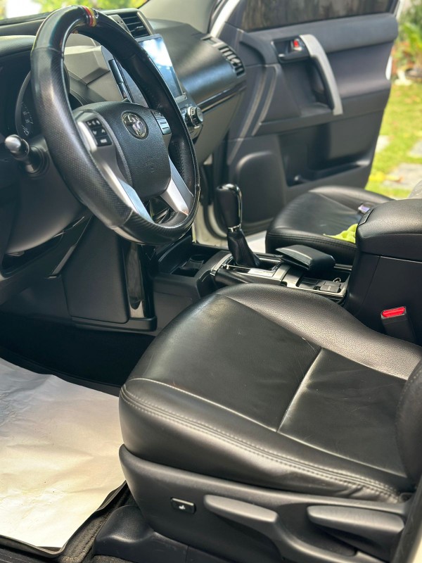 jeepetas y camionetas - Toyota prado txl 2016 8