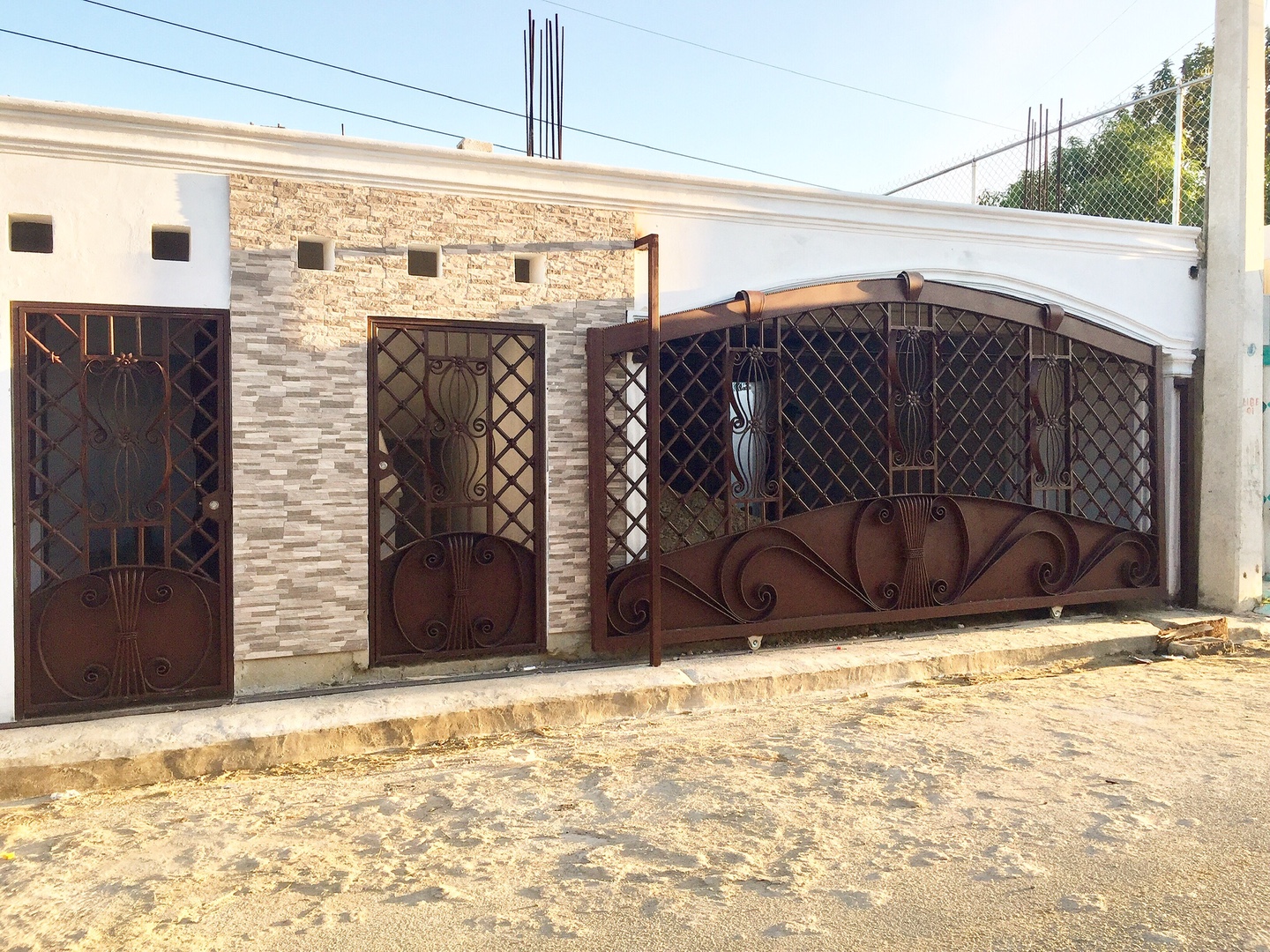 servicios profesionales - Taller de Herreria cuello 7