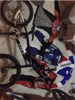 Bicicleta de Bicicrozz GT Pro Serie 2016 Bicicleta  con trajes y casco