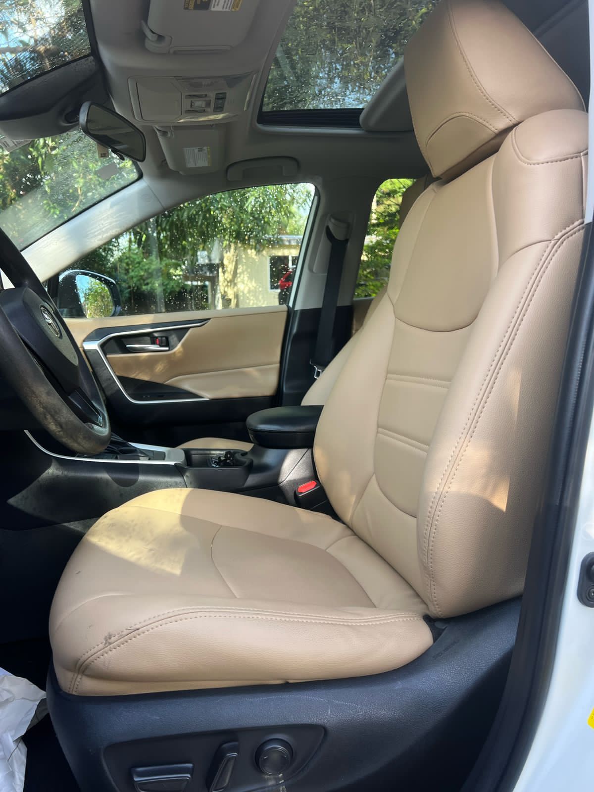 jeepetas y camionetas - Toyota rav4 2019 xle 5