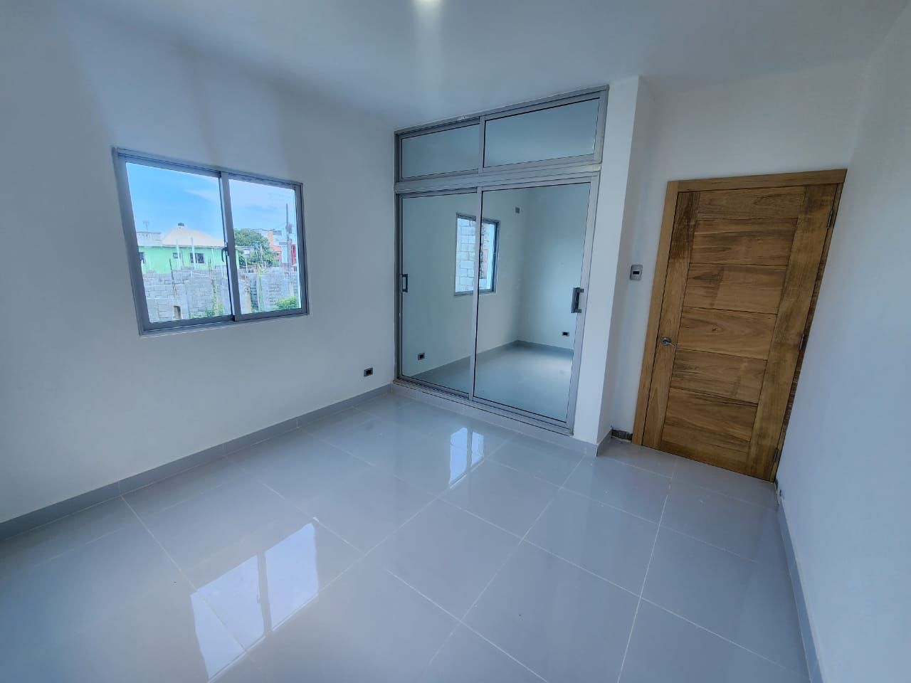 apartamentos -  casa en la Autopista de San Isidro 9