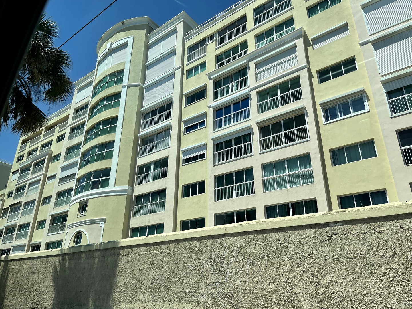 apartamentos - Apartamento en Venta Frente al Malecón