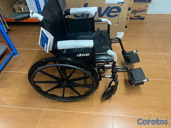 Salud y Equipamiento Médico - Silla de ruedas  4