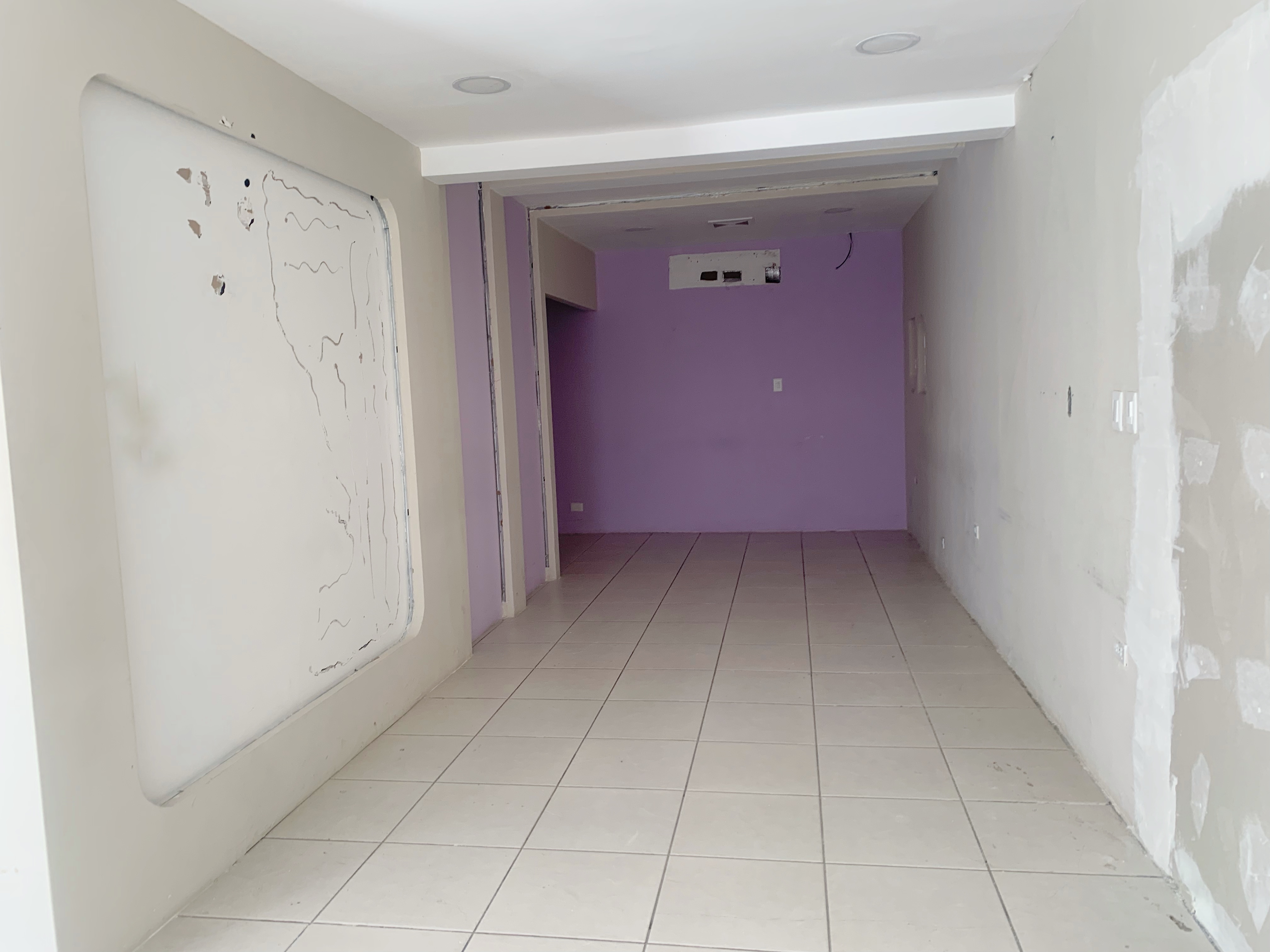 oficinas y locales comerciales - Local en los prados  4