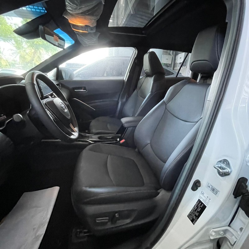 carros - Toyota Corolla  CROSS Híbrido 2023 nuevoooo 6