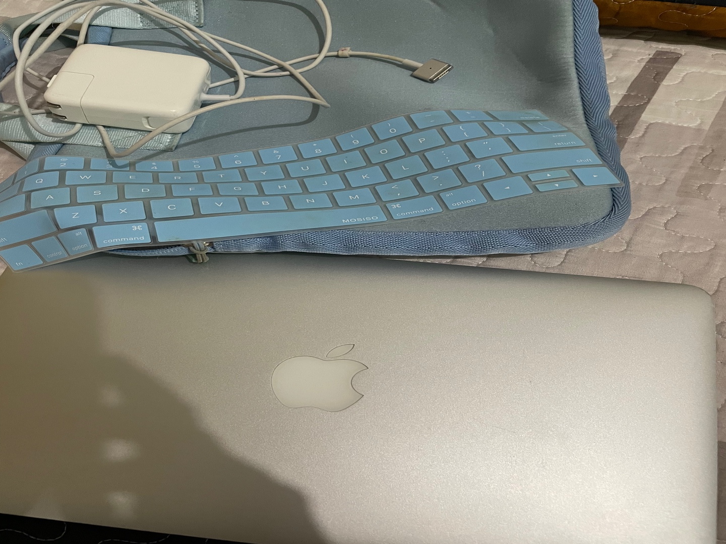 computadoras y laptops - mini MacBook Air 2014, 11-inch, early 2014
Procesador 1.4 ghz Inter core i5 3