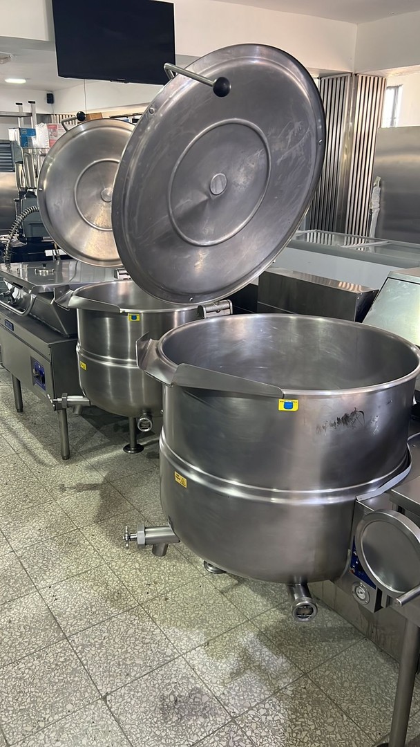 equipos profesionales - Marmita de 40 gls., Cleveland 2