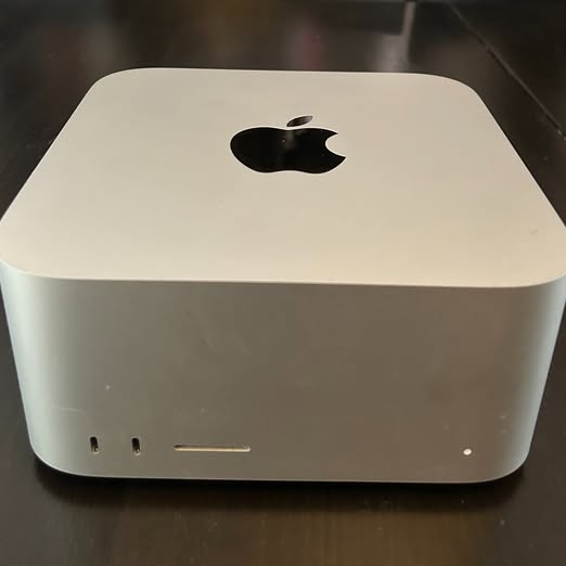 computadoras y laptops - Apple Mac Studio M1 Max 64GB de RAM 0
