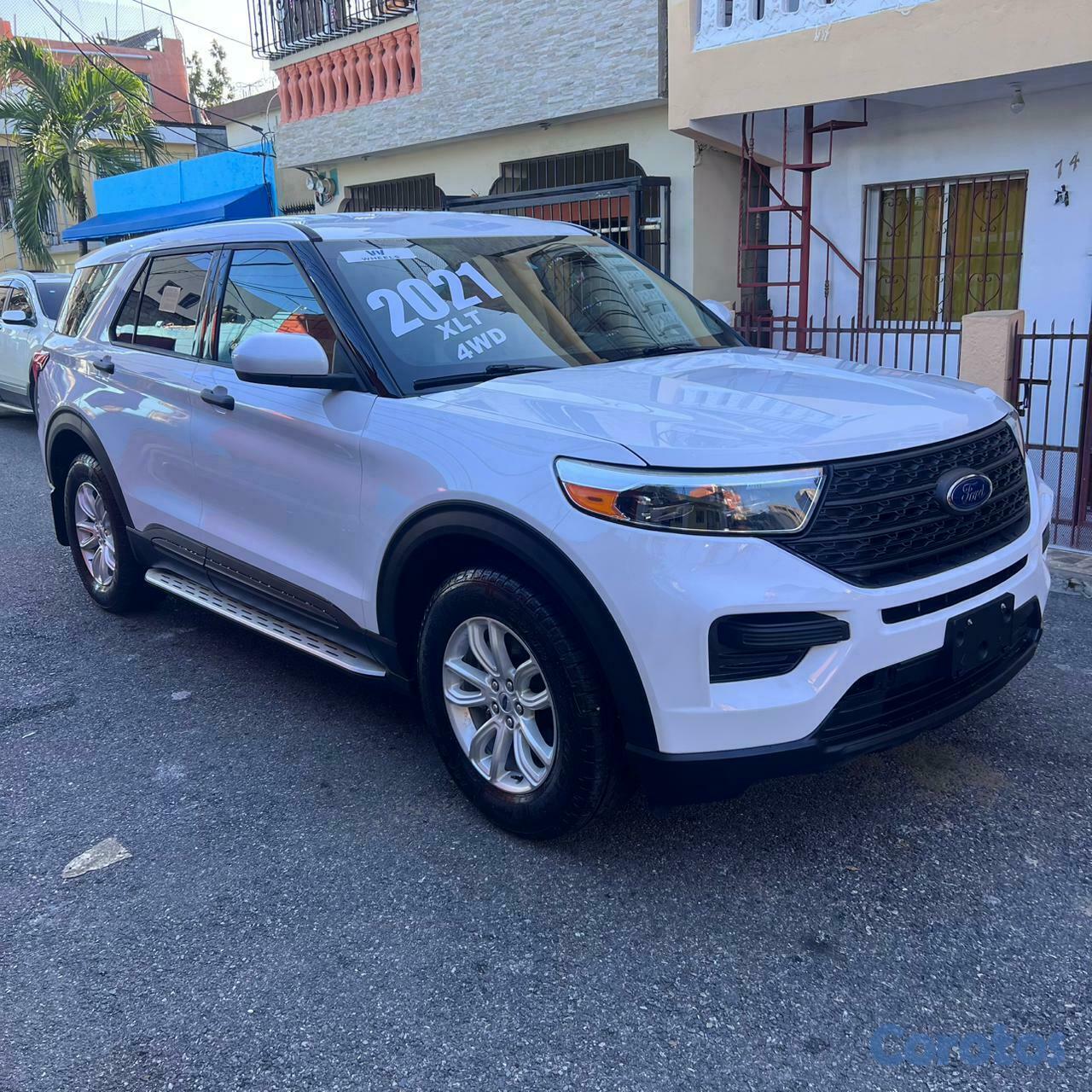 jeepetas y camionetas - Ford Explorer 2021 XLT 4WD 3