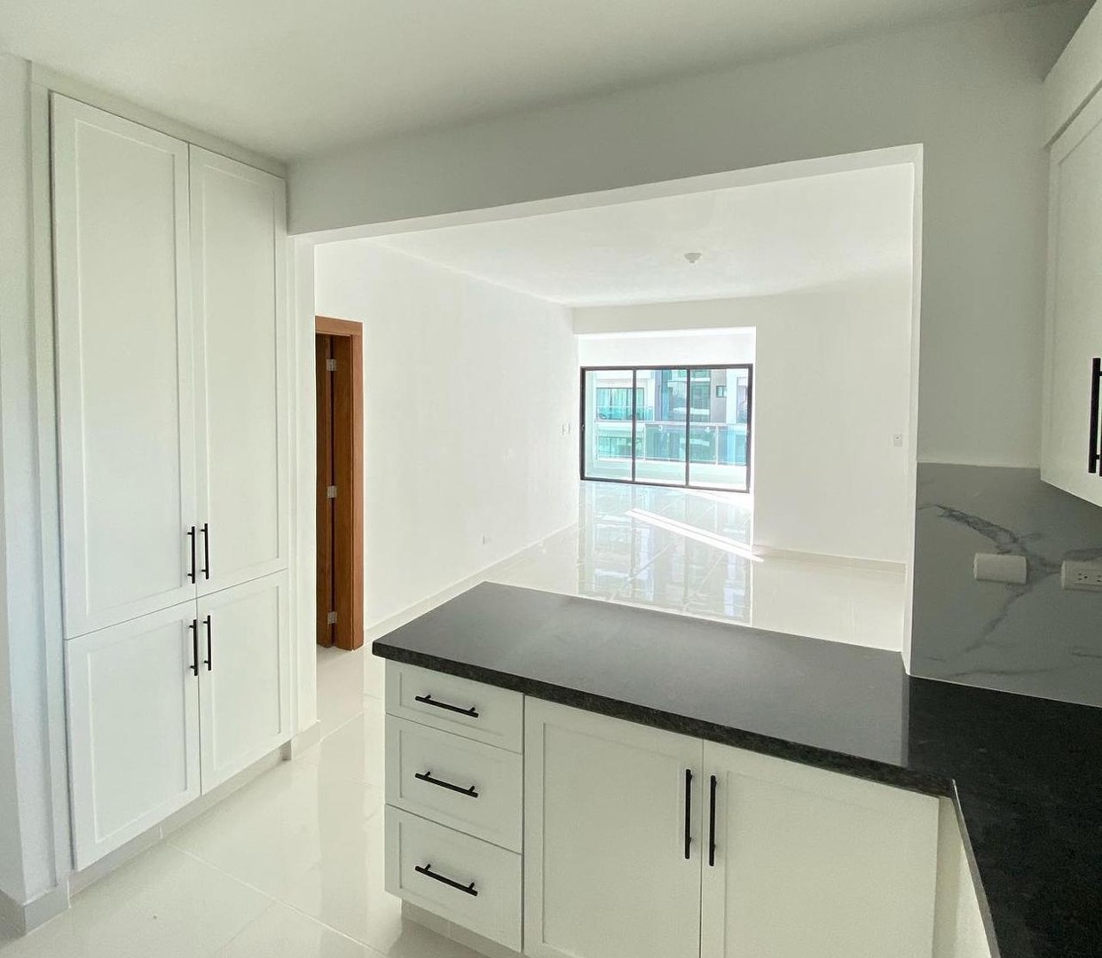 apartamentos - Apartamento en Alquiler 8vo Piso en Villa Maria  0