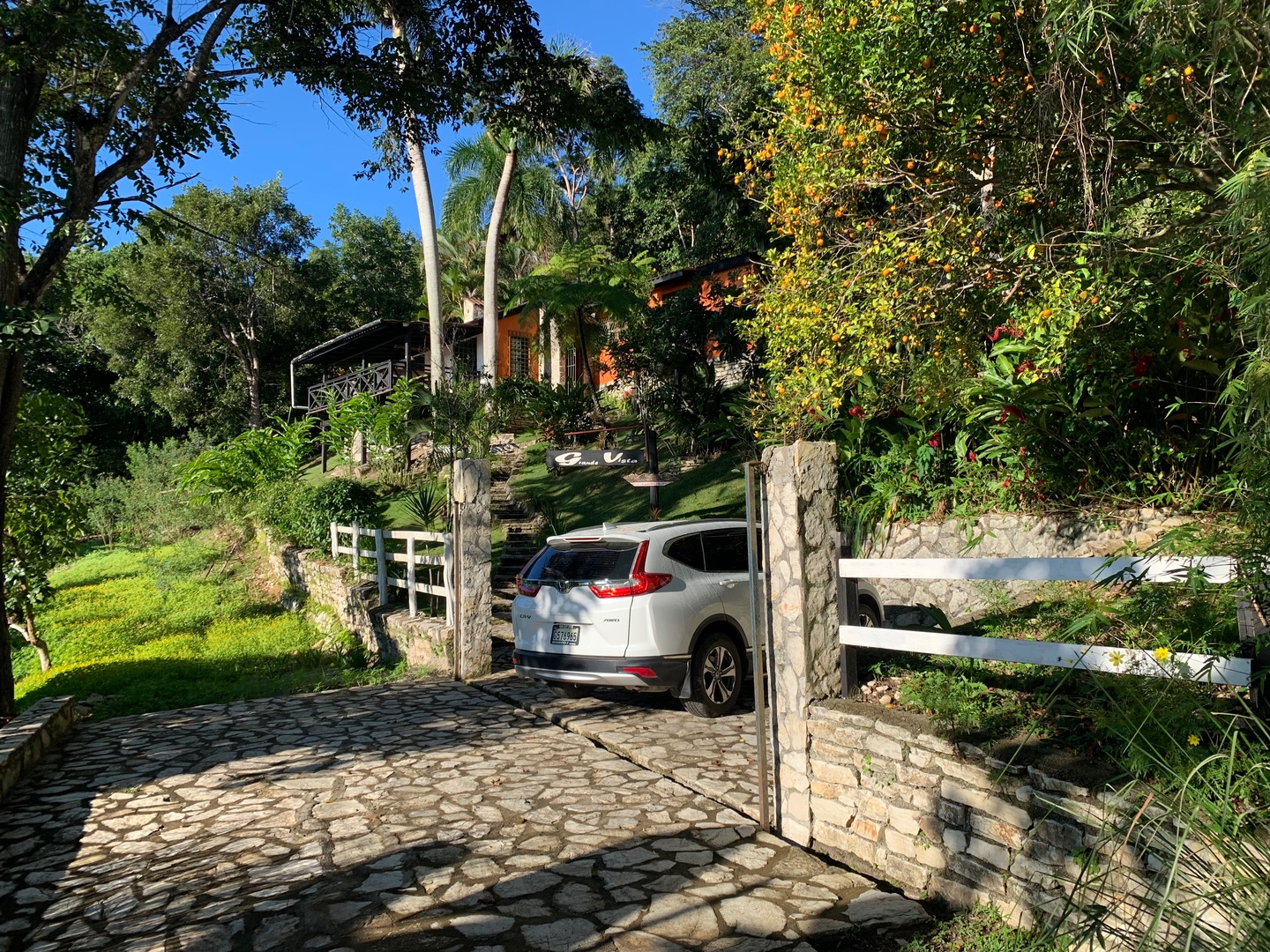 casas vacacionales y villas -  Cabaña en  La montaña de San Cristobal el Majagual , de la colonia cambita