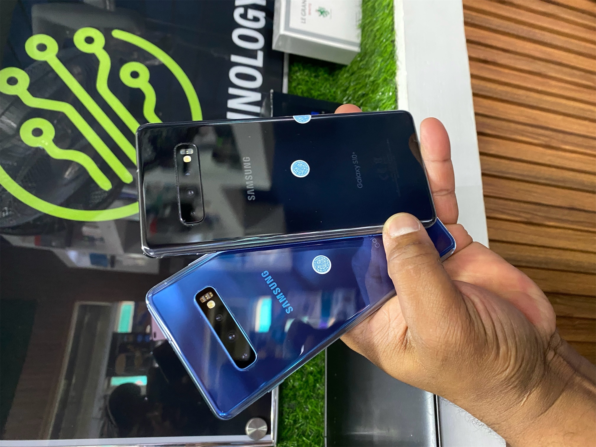 celulares y tabletas - s10 plus samsung  4