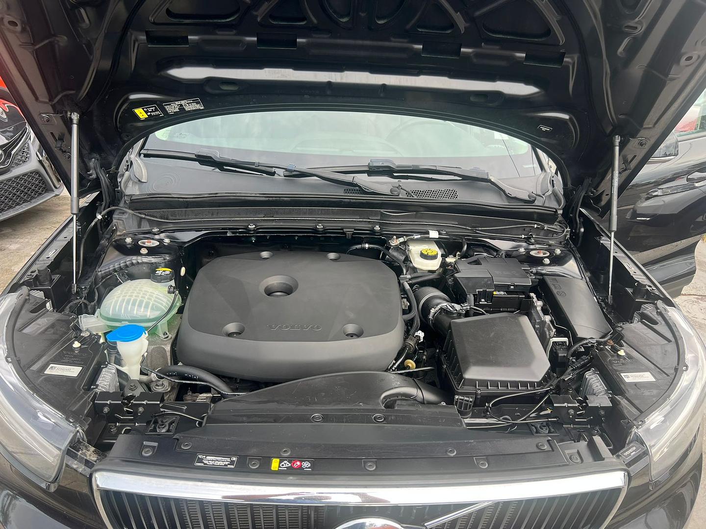 jeepetas y camionetas - Volvo XC40 Momentum 2022 3
