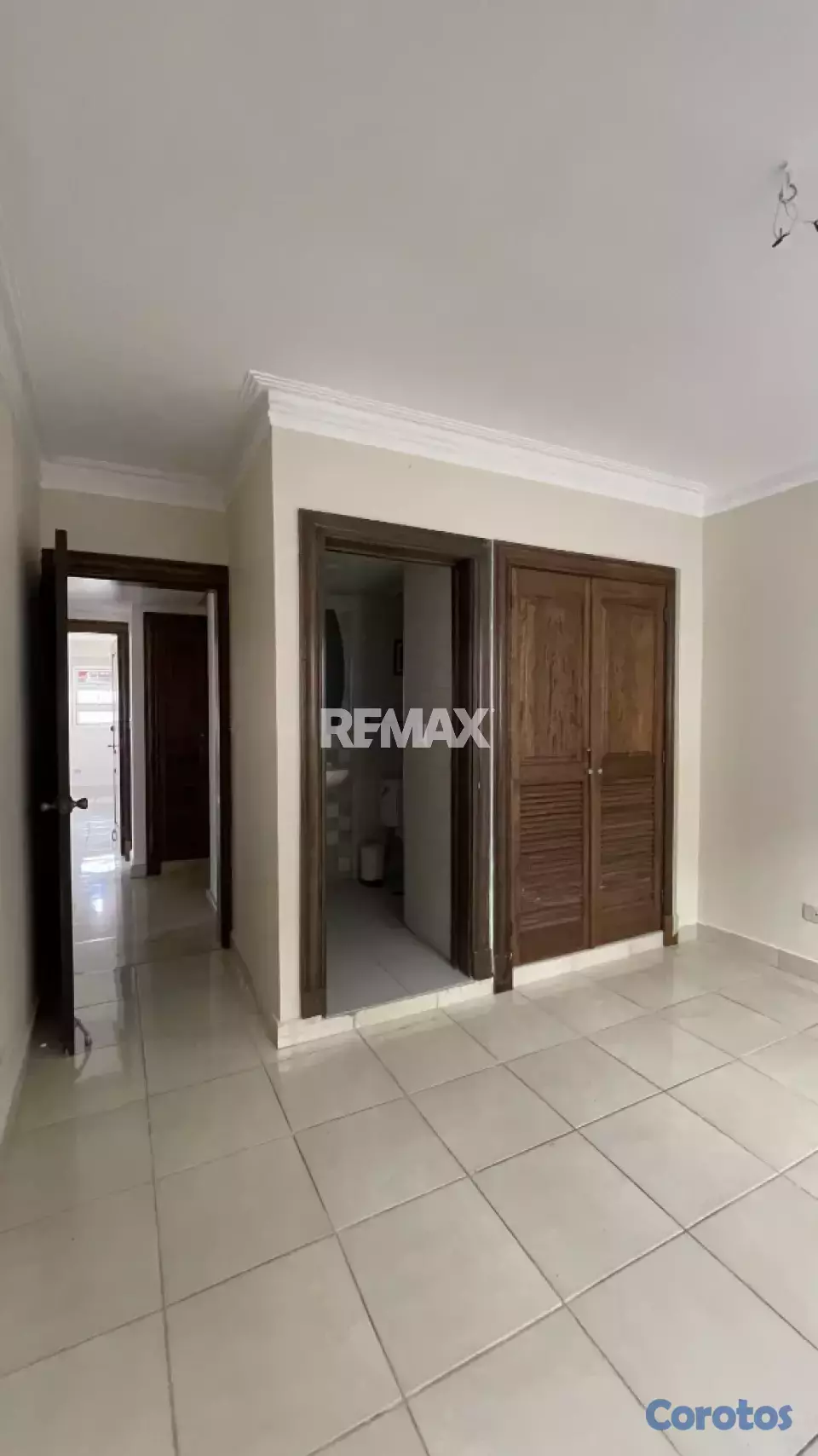 apartamentos - ALQUILO  apartamento en EVARISTO MORALES 4