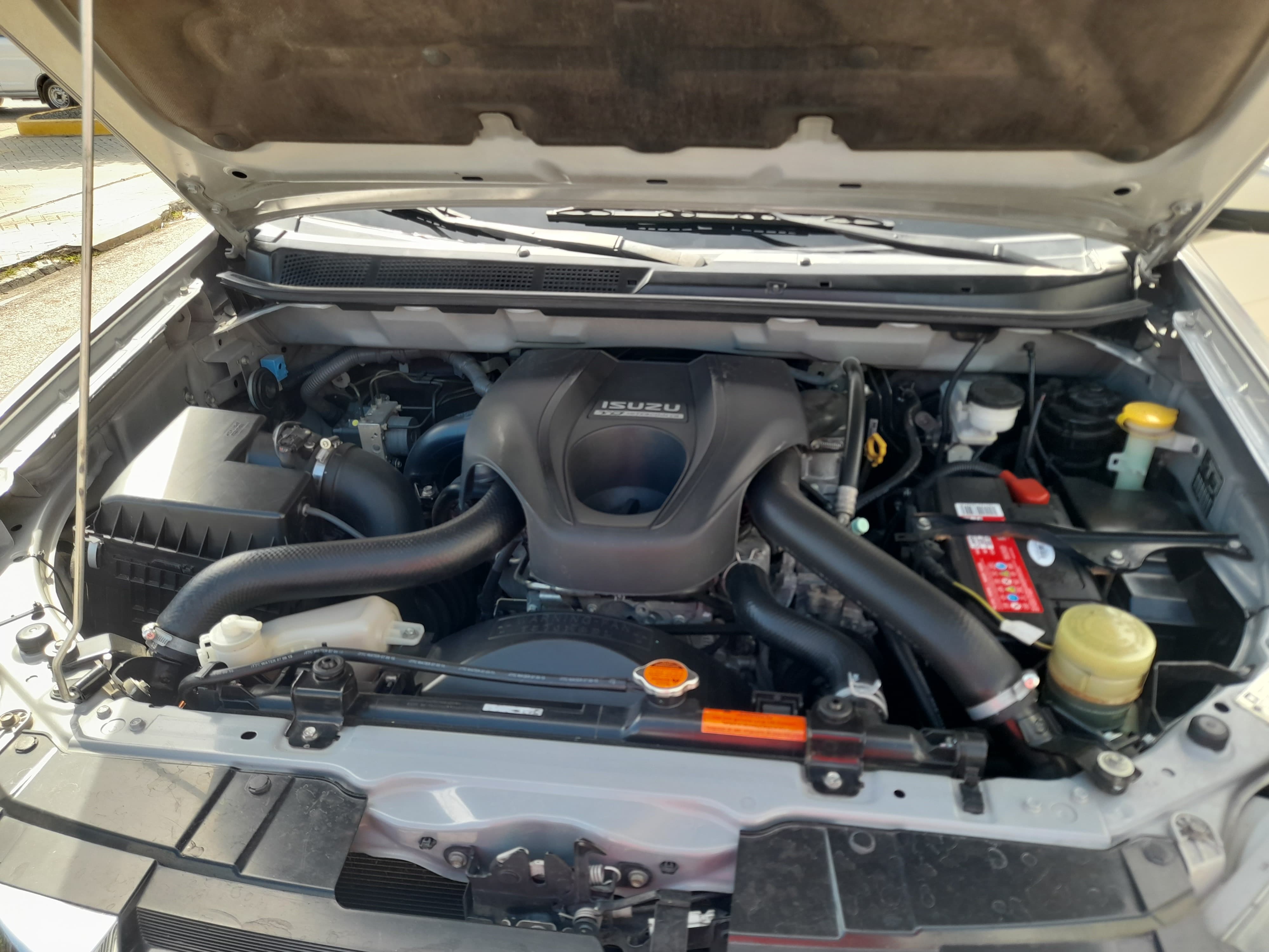 jeepetas y camionetas - Isuzu dmax 2016 2