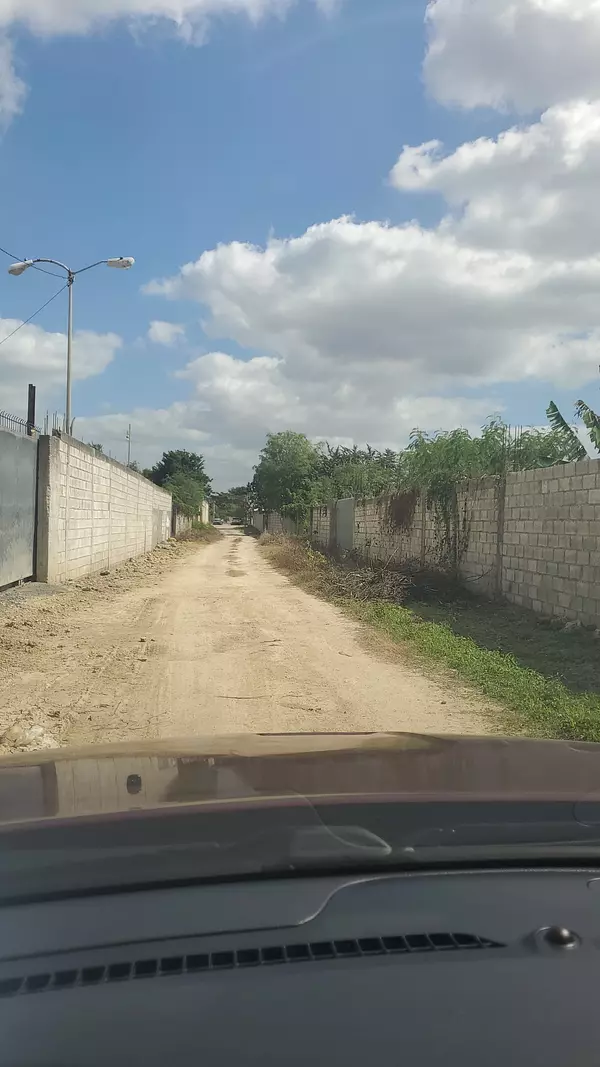 solares y terrenos - Solar de 1,850 metros Autopista Las Américas, DM-2 3