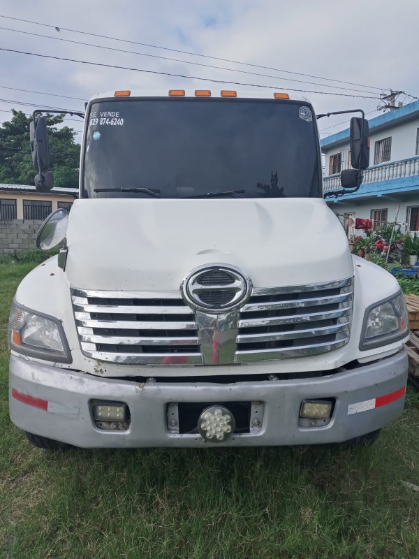 camiones y vehiculos pesados - Camión HINO