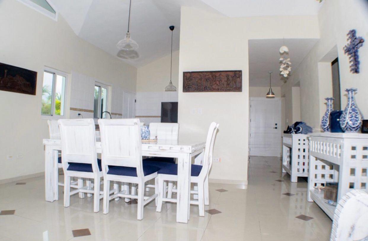 casas vacacionales y villas - Se Vende Increíble Villa en Juan Dolio 8