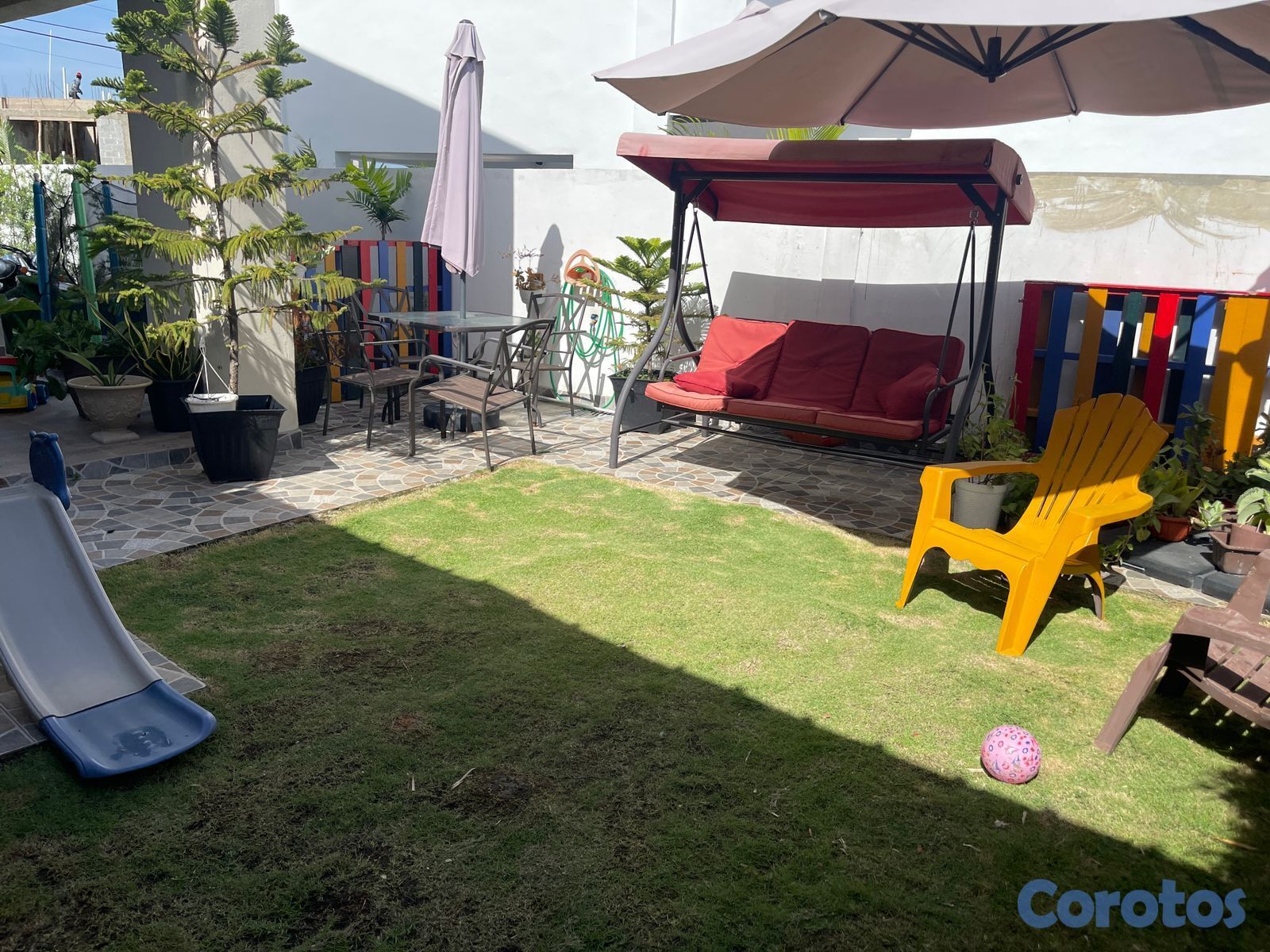 casas - Casa en Colinas del oeste, av. Prolongación 27 de  9