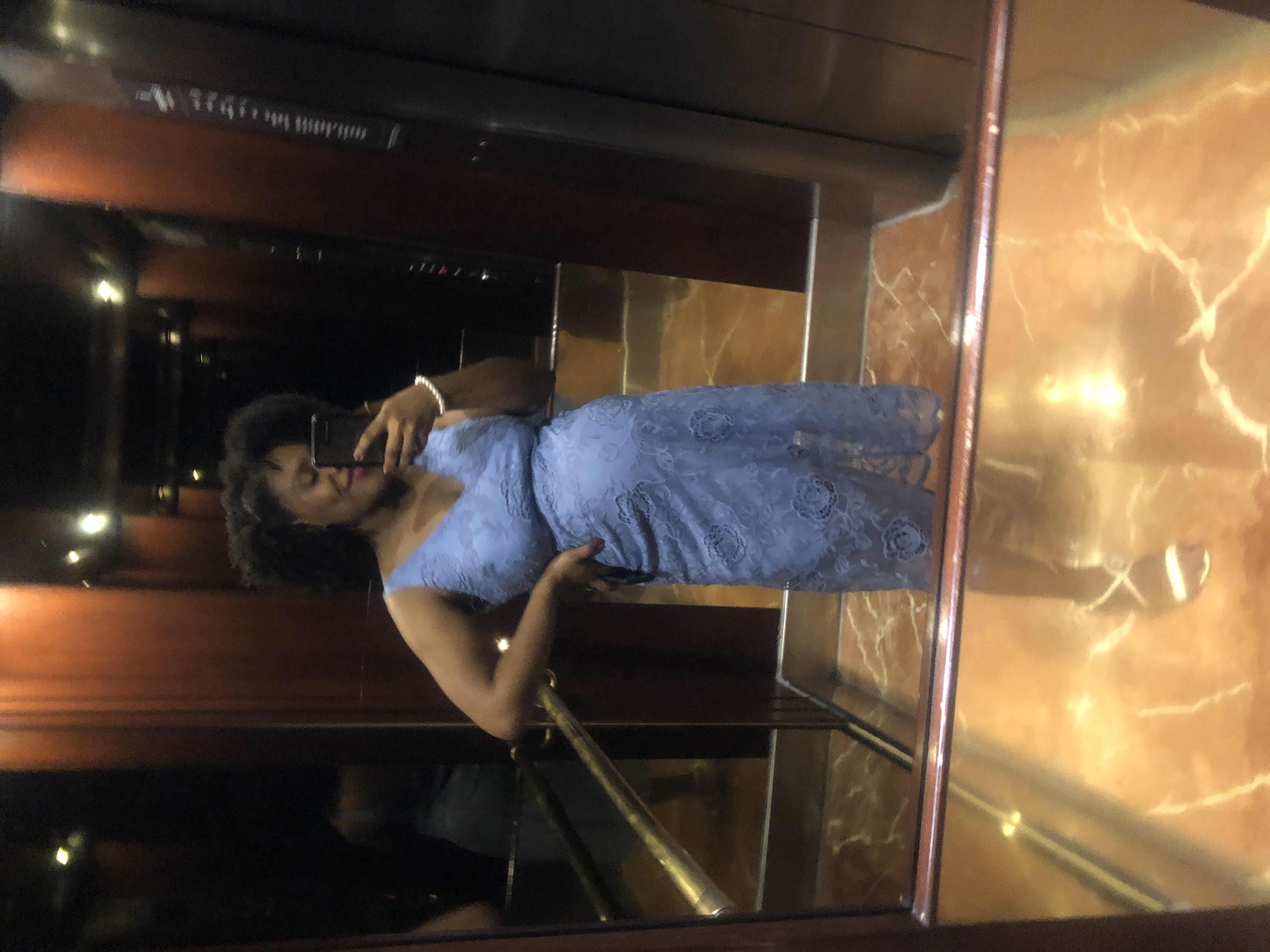 ropa para mujer - Vestido de cóctel con encaje (usado una sola vez)  0