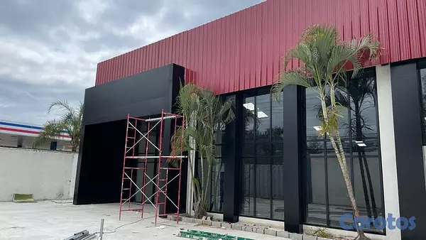 oficinas y locales comerciales - local comercial en alquiler en San Isidro  2