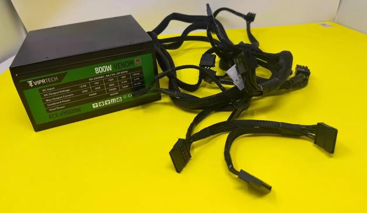 computadoras y laptops - POWER SUPPLY MODULAR COMPLETA ATX ViprTech Venom 8 1