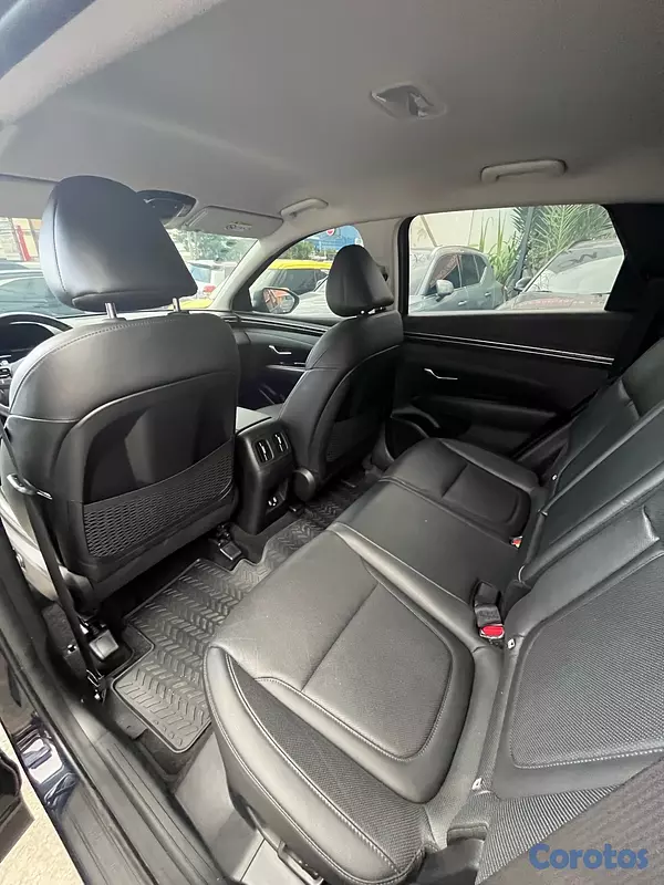 jeepetas y camionetas - Hyundai Tucson Limited 1.6T 2024 5