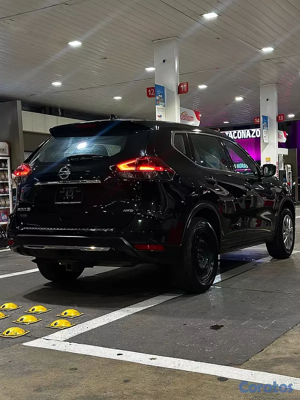 jeepetas y camionetas - 🚘 NISSAN ROGUE AWD 2020 7