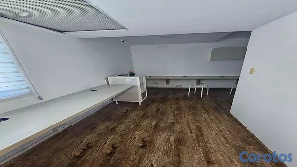 oficinas y locales comerciales - Alquiler de oficina en plaza comercial 8