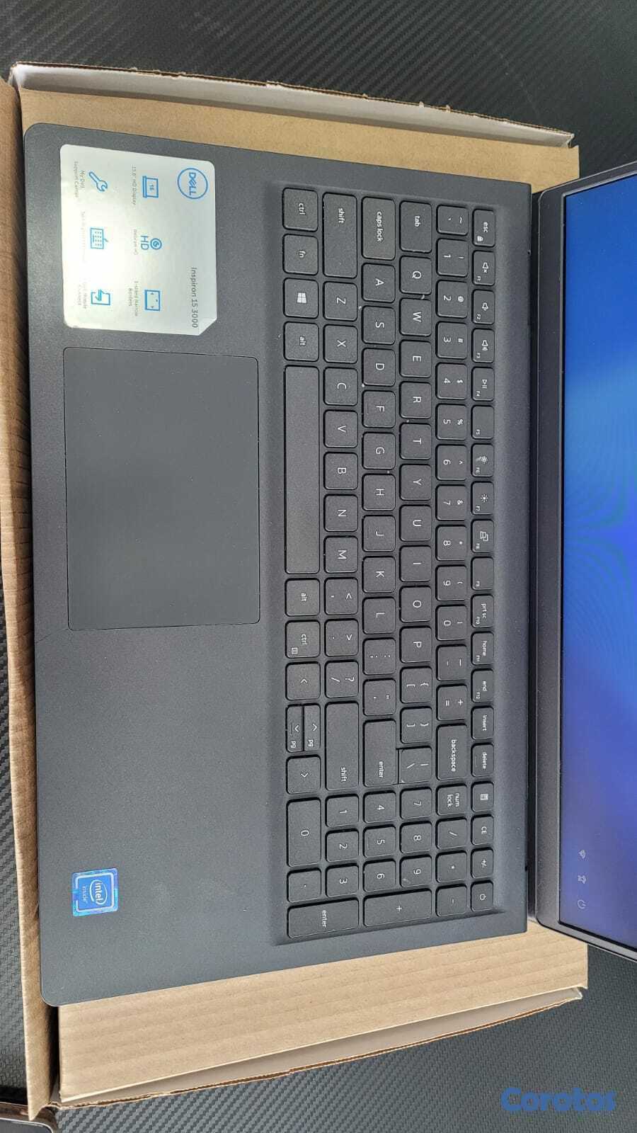 computadoras y laptops - Laptop Dell inspiron intel celeron 11th Gen 8GB 15 2