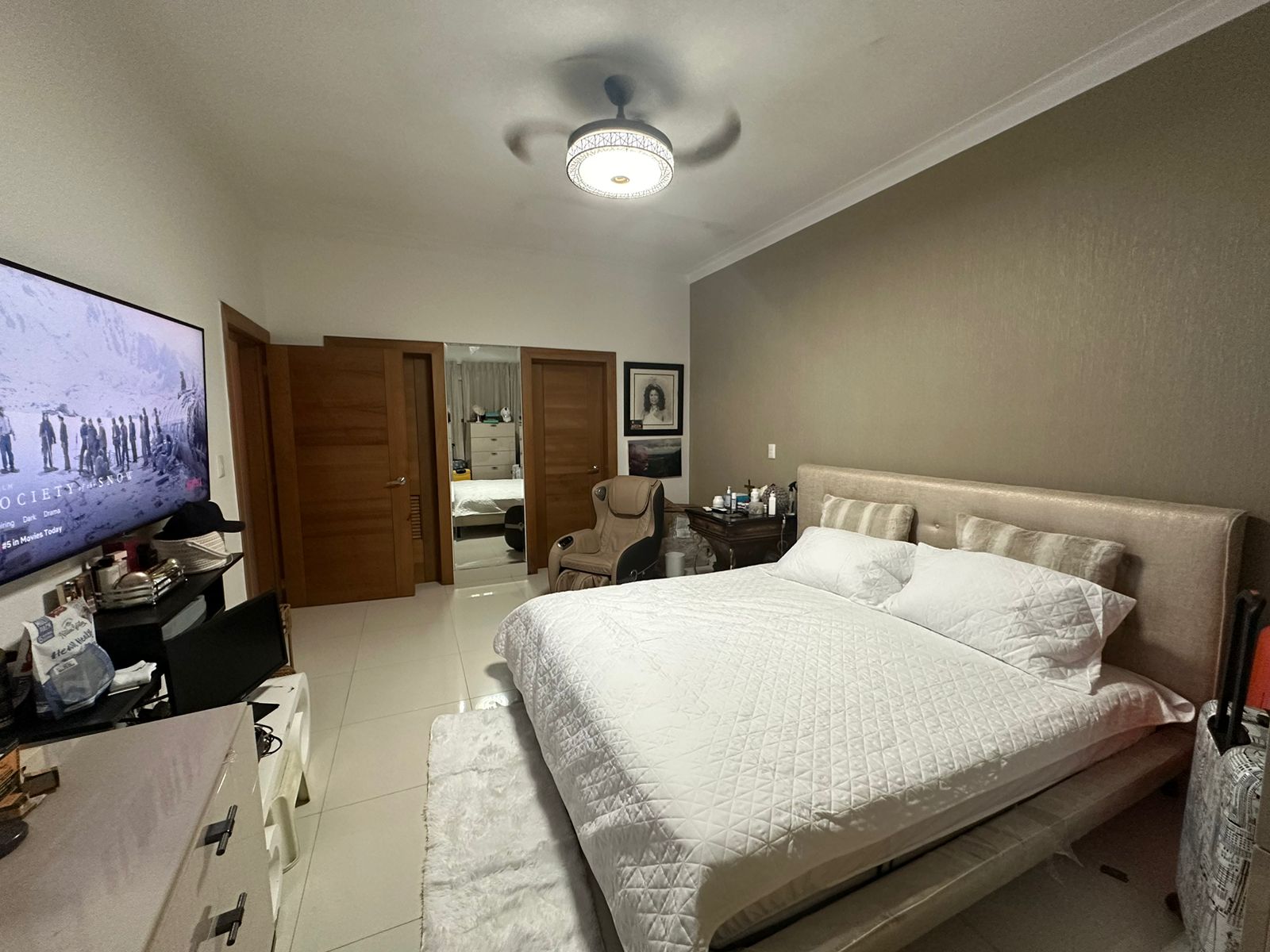 apartamentos - 📍Esperilla  Vendo en torre de lujo.  Apartamento  5