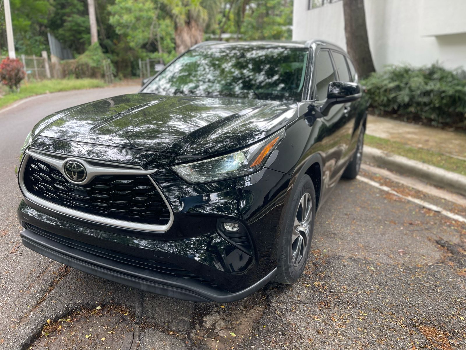 jeepetas y camionetas - Toyota higlander xle 2022 1